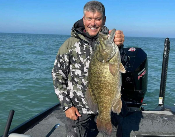 Record Breaking Smallmouth